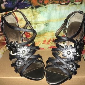 Summer heels